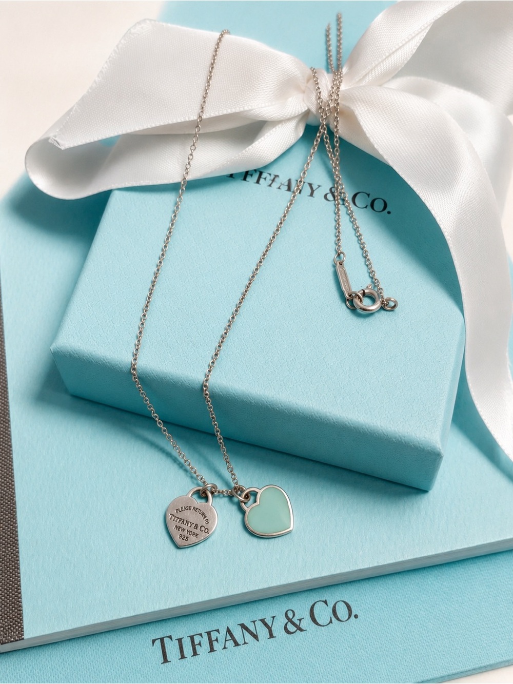 Authentic Tiffany & Co Green Enamel Double Mini Hearts Pendant Necklace